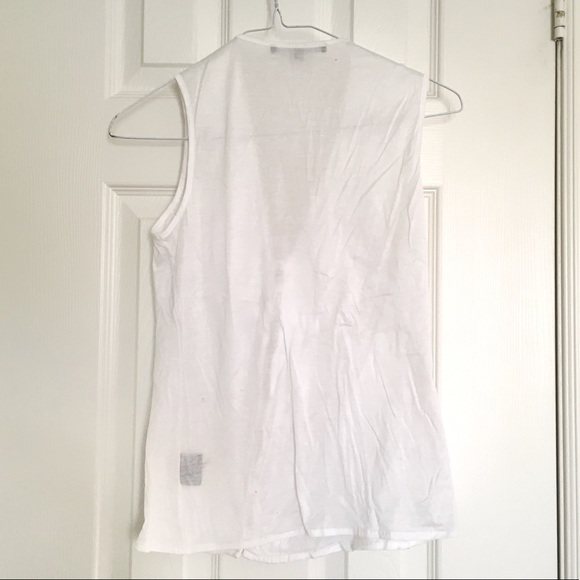 GUCCI White Ruffle Sleeveless Top - Picture 2 of 4